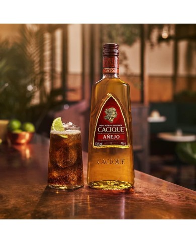 Ron añejo Cacique 1 litro