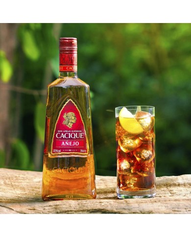Ron añejo Cacique 1 litro