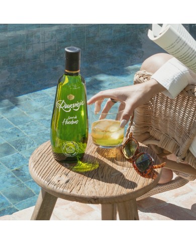 Licor de hierbas Ruavieja 700 ml.