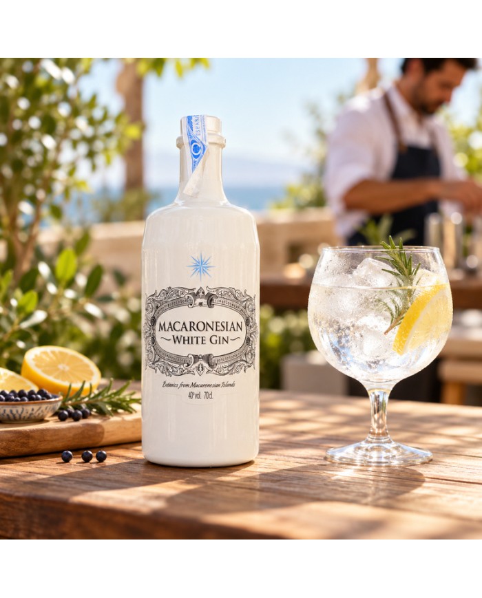 Ginebra MACARONESIAN ~ WHITE GIN~ Premium 700 ml.