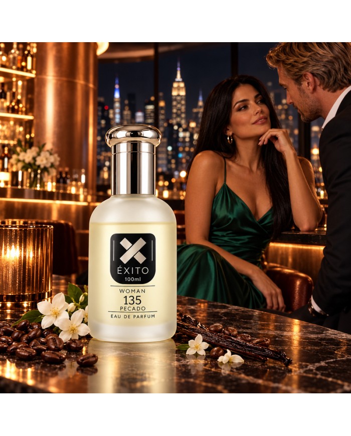 ÉXITO 135 PECADO Mujer 100 ml — fotografía lifestyle