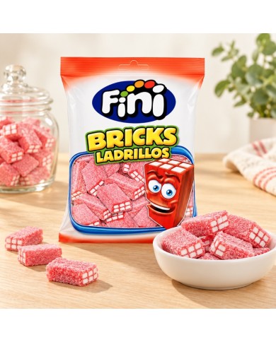 Fini Ladrillo Fresa Pica 90 g caja de 12 bolsas — ambiente lifestyle